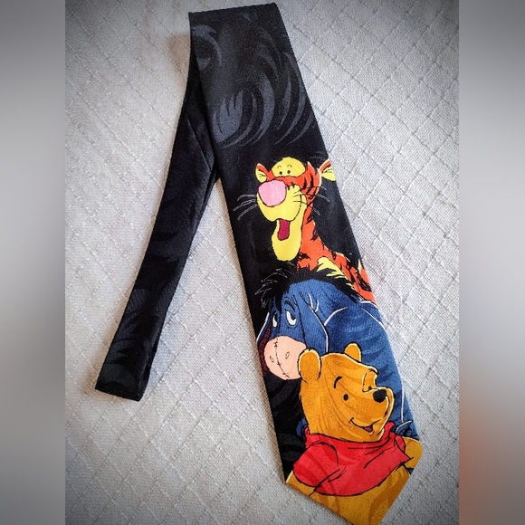 Like New Disney Winnie the Pooh Necktie, Excellent Condition, Polyester, Korea - Picture 4 of 7